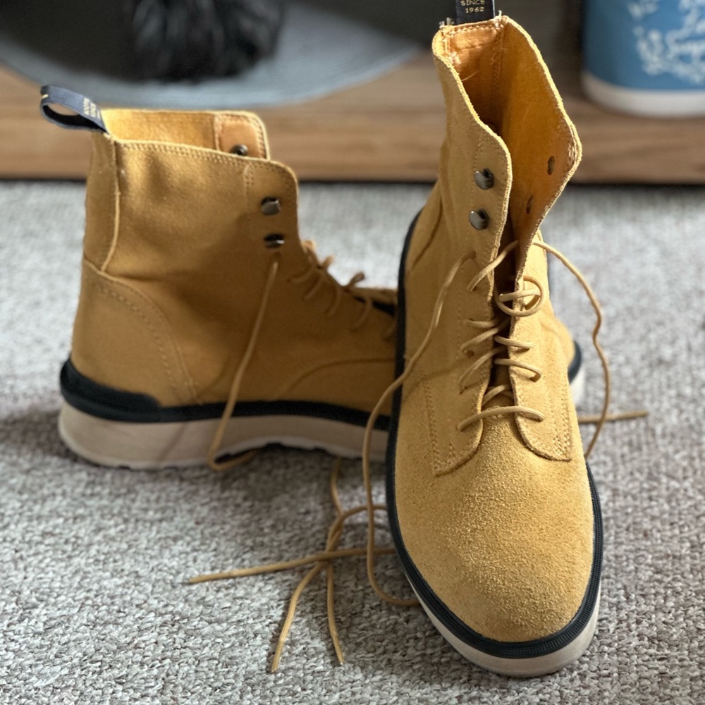 Sorel suede combat boots (women’s)